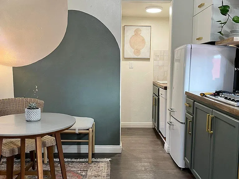 2574 Lime Ave #1/2 — Photo 6