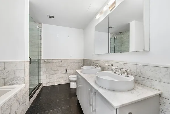 Sold by Compass | media 20