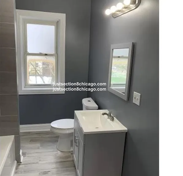 6806 S Union Ave #2B — Photo 4