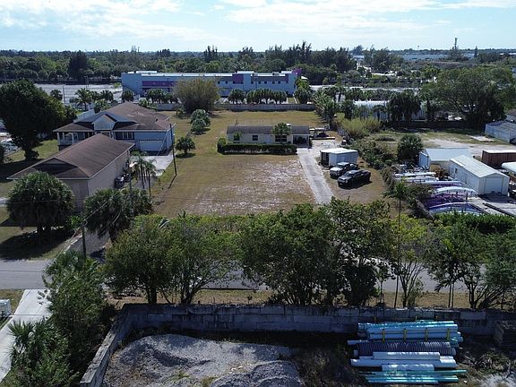 5th image of 2920 Palmarita Road