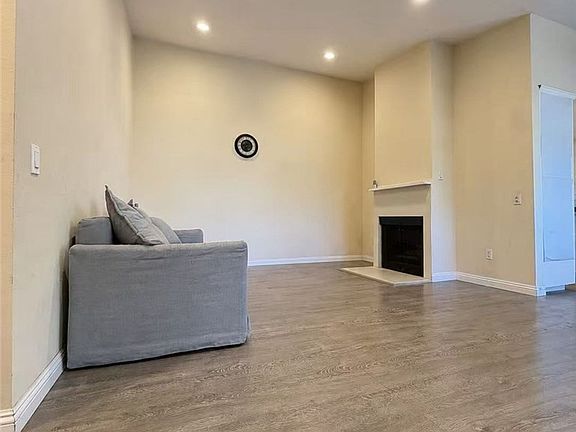 2nd image of 5501 Muir Dr