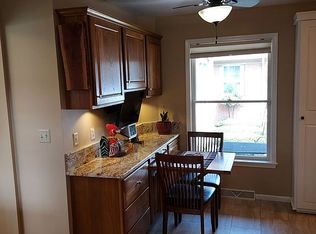 1422 Bradford Ct, Goshen, IN 46528
