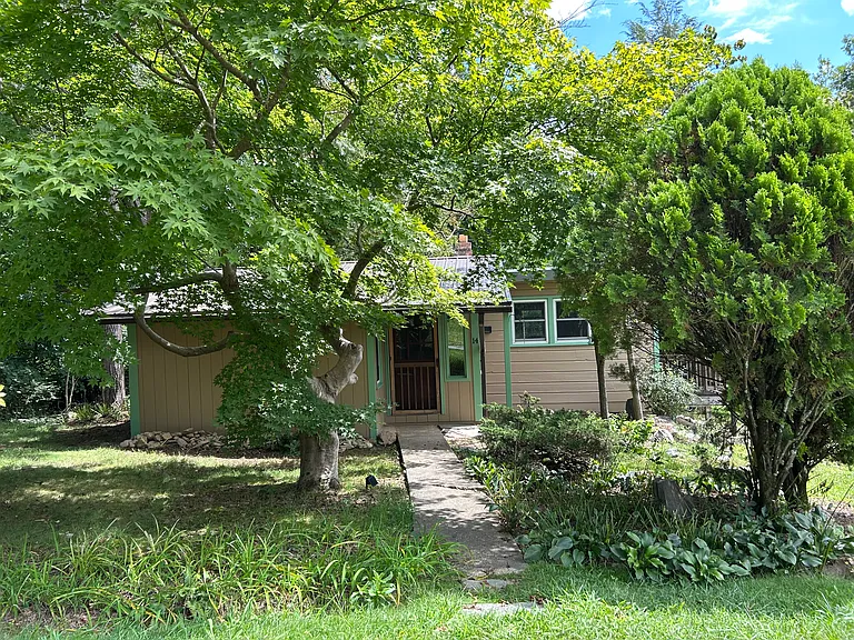 14 Bear Creek Pl — Photo 1