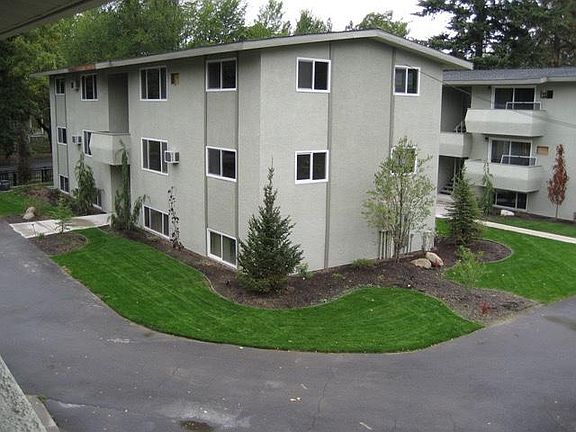3rd image of 2417 S Grand Blvd #B5
