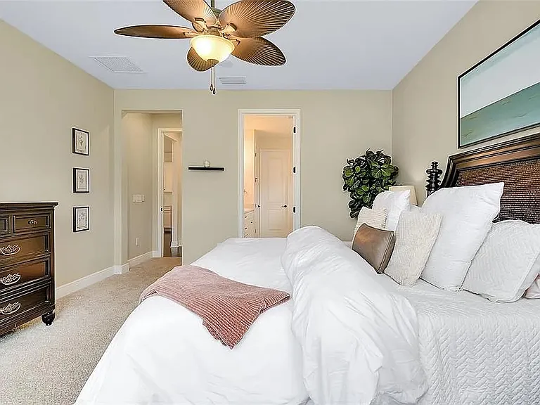 11560 Tapestry Ln — Photo 35