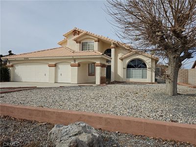 27600 Silver Lakes Pkwy, Helendale, CA, 92342