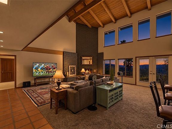 4th image of 40461 Rock Mountain Dr
