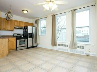 329 22nd St #2A, Brooklyn, NY 11215