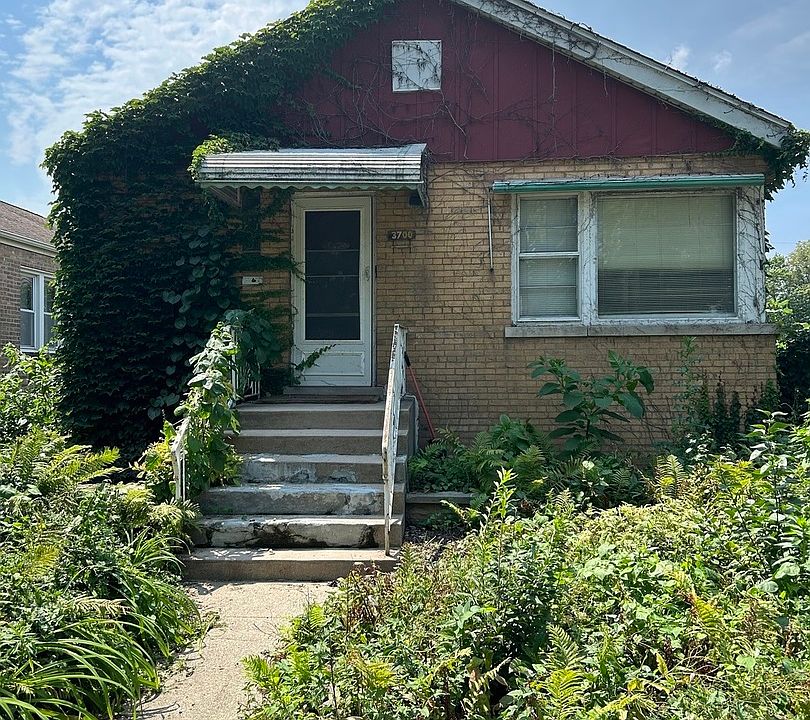 1st image of 3700 S 56th Ct
