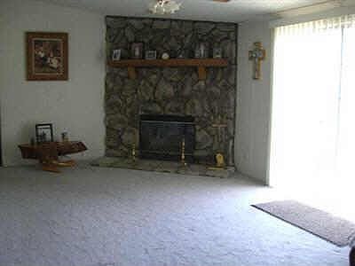 3rd image of 2100 Dove Ln