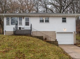 1108 13th St NW, Cedar Rapids, IA 52405