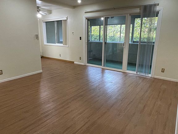 3rd image of 428 Smalley Ave APT 3