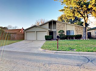 2916 Green Rdg, Fort Worth, TX 76133