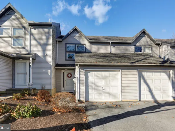 152 Fawn Rdg N, Harrisburg, PA 17110