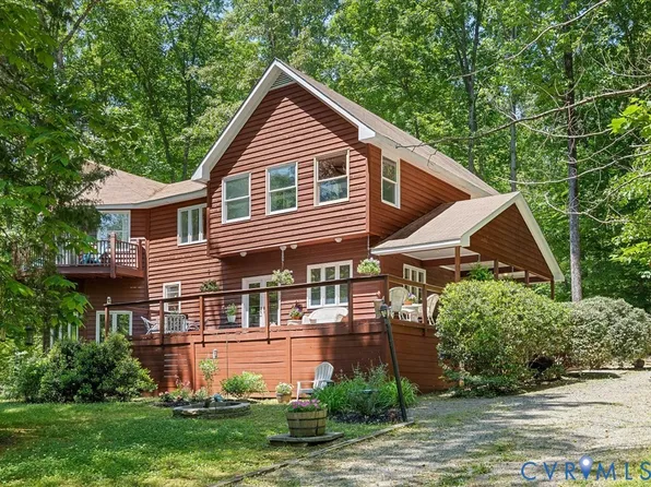 2556 Ridge Rd, Powhatan, VA 23139