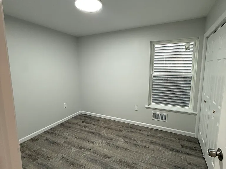 45 Graham Ave #1 — Photo 6