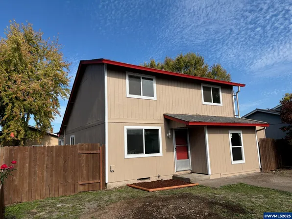 3143 Lyon St SE, Albany, OR 97322