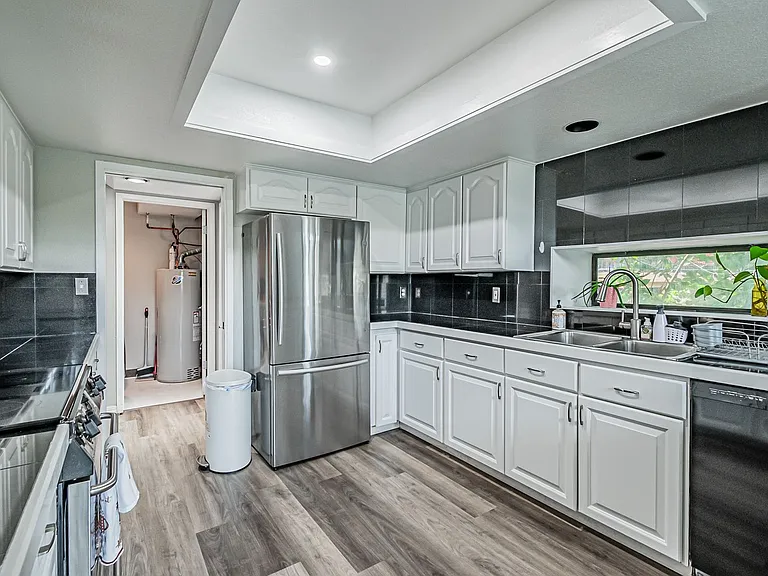 9866 E Maplewood Cir — Photo 4