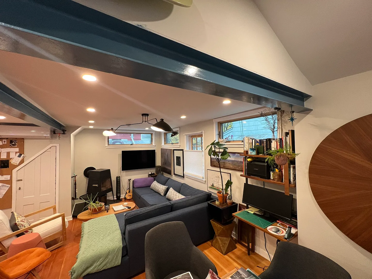 1 bed, 1.5 bath, 750 sqft, $3,800 — Photo 3