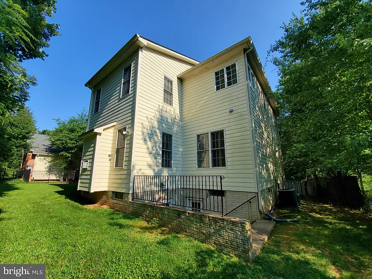 3301 Buckley St — Photo 12