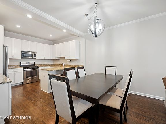 4th image of 1508 N Sedgwick St APT 5N