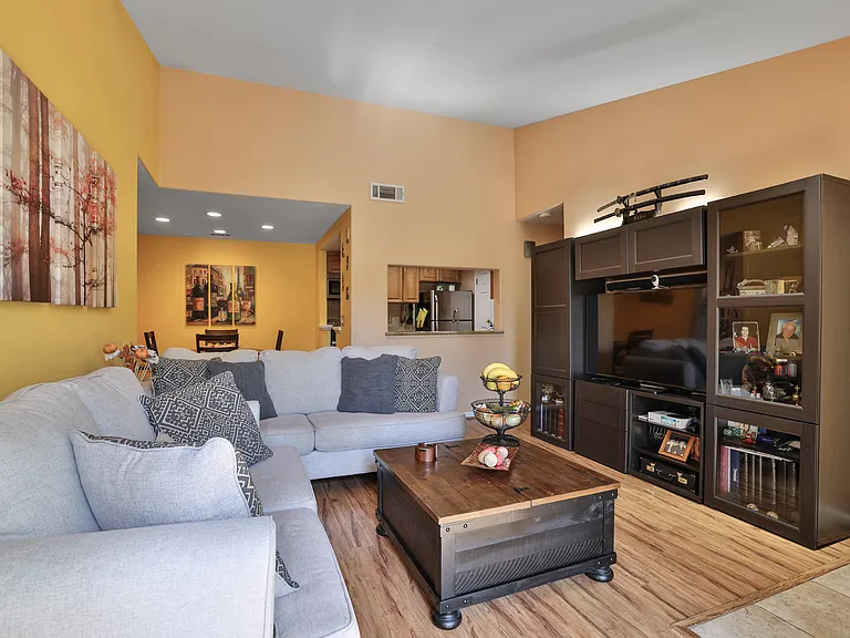 5924 Bridgeport Lake Way — Photo 5