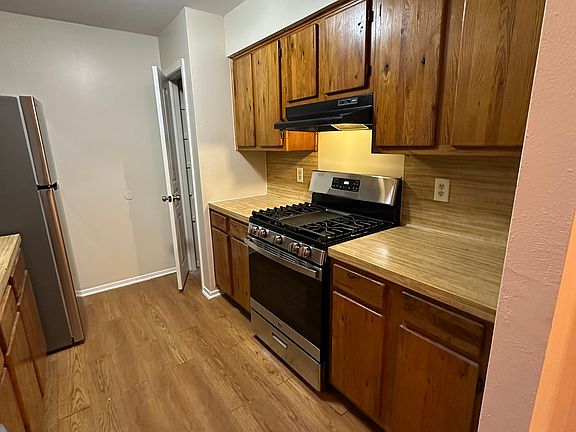 5th image of 4504 Dorsett Oaks Cir #A
