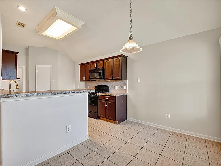 9241 Clearwood Landing Blvd — Photo 23
