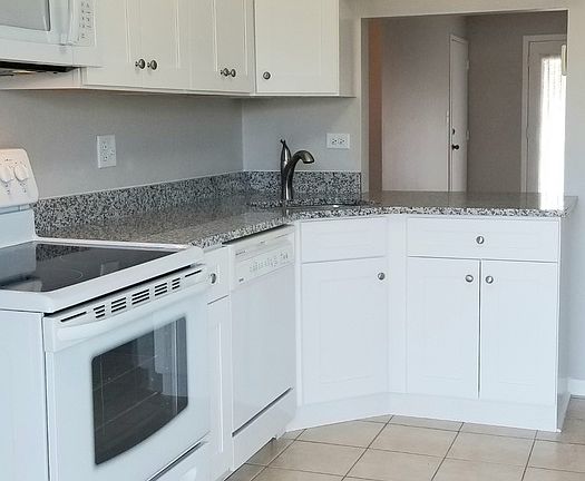 5th image of 662 Daisy Ln APT 310
