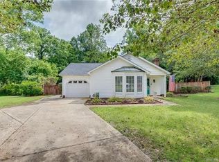 103 W Bank Dr, Charlotte, NC 28214