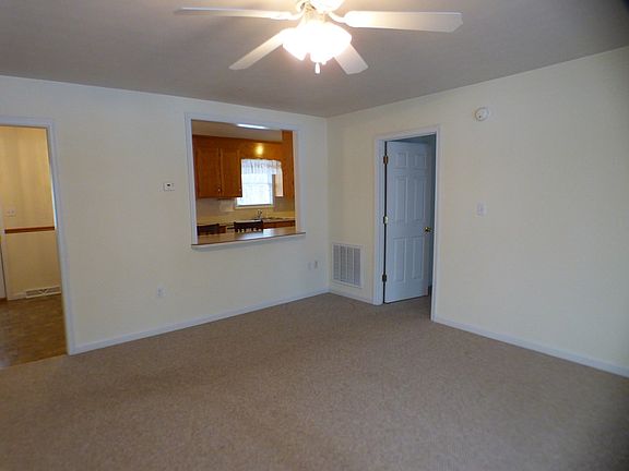 2nd image of 127 Courtland Dr