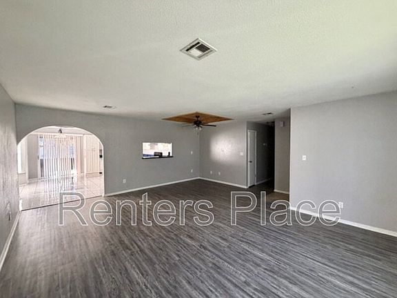 3rd image of 444 W 147th Pl S