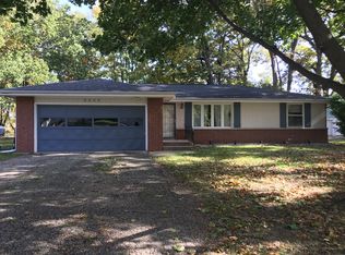 2222 N Lehman Rd, Peoria, IL 61604