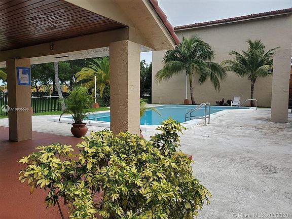 3rd image of 9911 NW 9th Street Cir APT 4