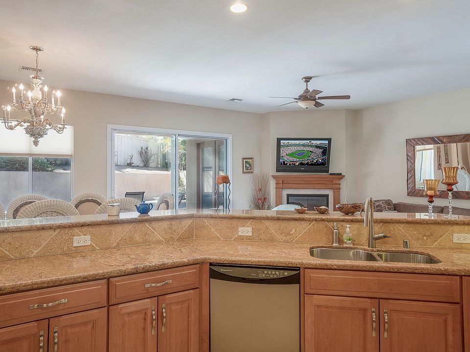 1st image of 79910 Nassau Pl