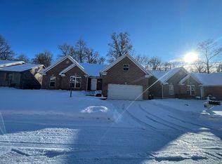 1764 Swindon Ct, Fairborn, OH 45324