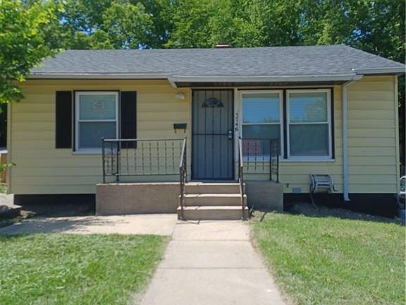 2nd image of 3746 Mersington Ave