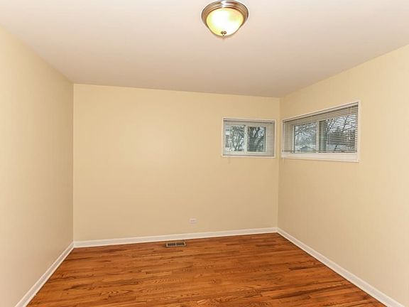 4th image of 531 N Iowa Ave