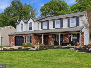 249 Cambridge Dr, Langhorne, PA 19047