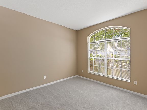 4th image of 1209 Willow Branch Dr