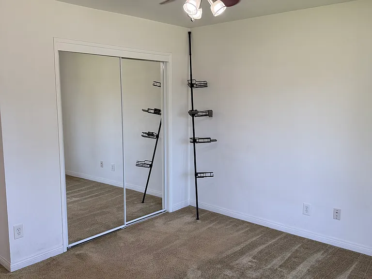 891 Rosewood Ave — Photo 43
