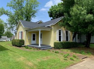1432 Lafayette Ave, Columbus, IN 47201