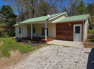 1142 Moose Branch Rd, Robbinsville, NC 28771