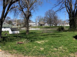 323 N Main St, Huntsville, MO 65259