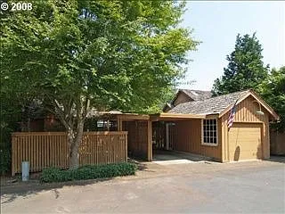 327 Spyglass Dr photo 1