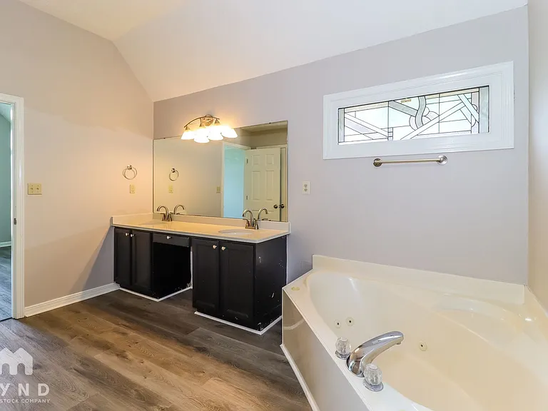8994 Fletcher Park Cir N — Photo 10