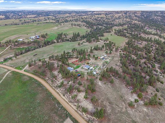 2nd image of 535 Horsethief Rd