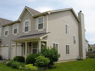 2570 Eldorado Ln, Naperville, IL 60564