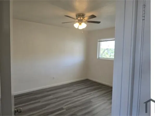 9874 Bancroft Ave, Oakland, CA 94603