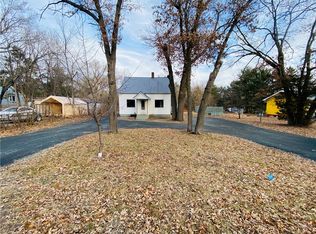 1137 McKinley Rd, Eau Claire, WI 54703
